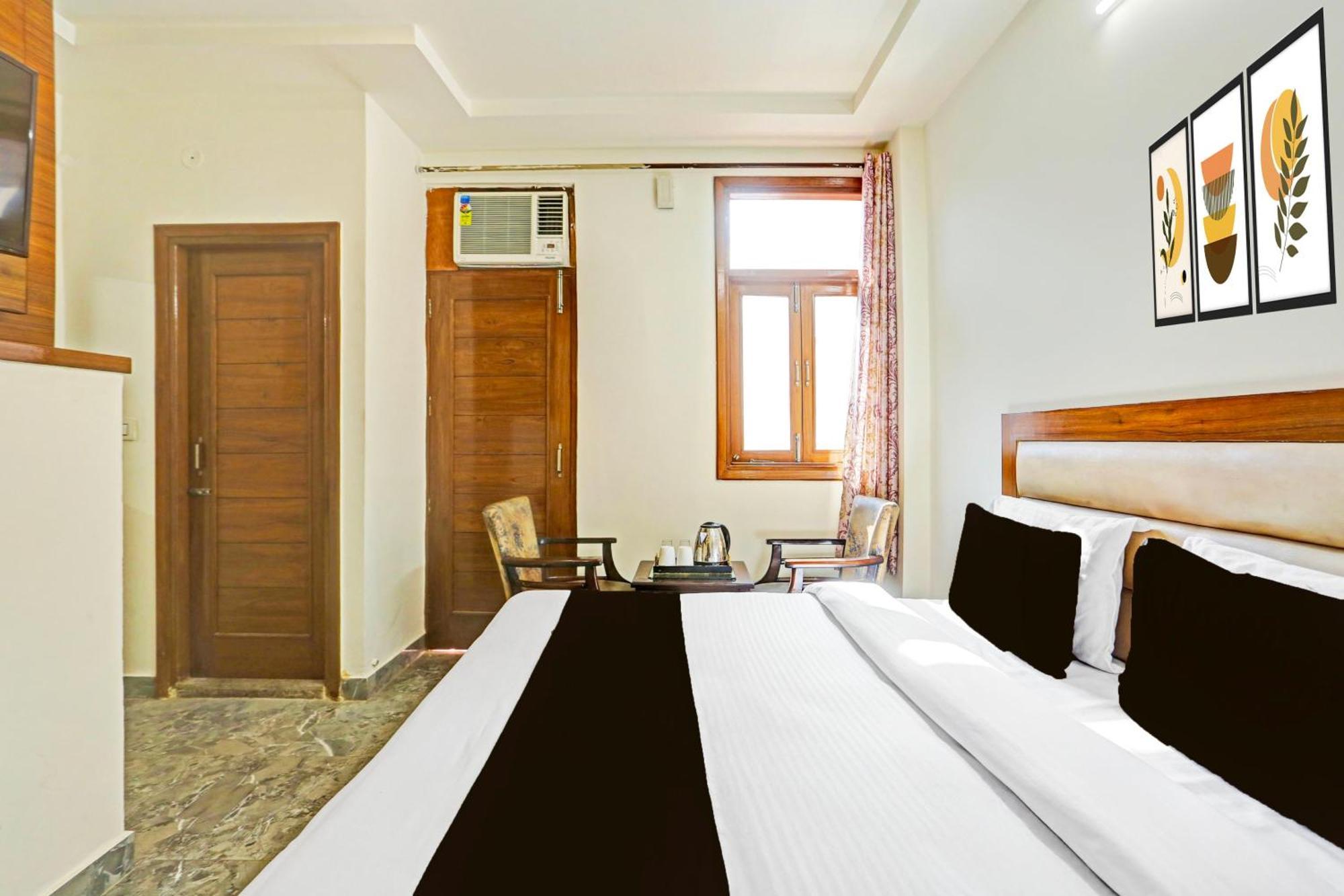 Super Hotel O Sector 45 Formerly Manyavar Chandigarh Ngoại thất bức ảnh